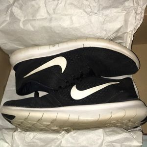 Nike free runs